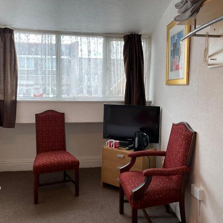 The Jewel Of The Sea Bed & Breakfast Blackpool Exterior photo