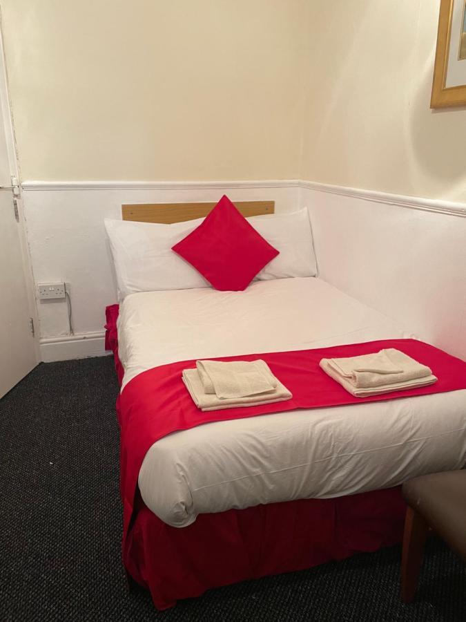 The Jewel Of The Sea Bed & Breakfast Blackpool Exterior photo